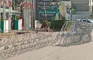 Police seal off PDP national secretariat with barbed wire Police