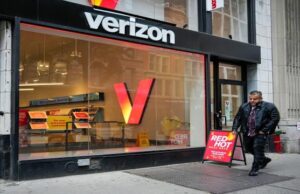 Verizon to sack 15,000 workers as new CEO restructures Verizon