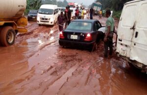 Soldier killed as gunmen kidnap 13 passengers on Okene–Auchi road