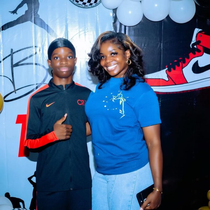 Wizkid’s first baby mama rejects show invitations for son
