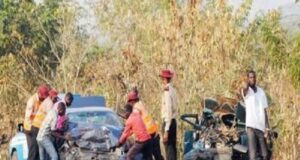 Six killed, nine injured as trailer loses control in Plateau