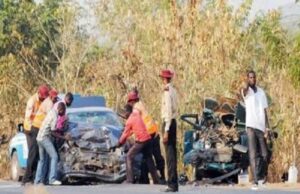 Six killed, nine injured as trailer loses control in Plateau