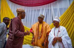 Alaafin absent as Makinde appoints Olubadan as Oyo Obas’ council chairman Makinde