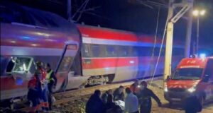 Spain high-speed train collision death toll rises to 39 Train, Spain