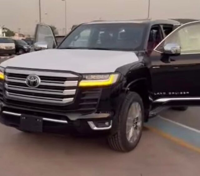 Portable buys new multimillion-naira SUV after release from police custody Portable