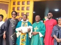 2Baba, Natasha dedicate first child in church 2Baba