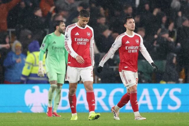 EPL: Arsenal blow two-goal lead in Wolves draw Arsenal