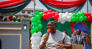 2027: Makinde debunks defection rumours, says PDP remains party to contest Makinde