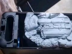 Man opens 50,000mAh power bank, finds putty inside instead of battery