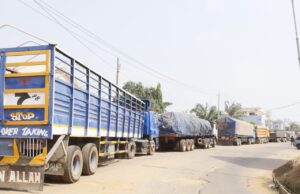 EFCC secures court order to seize mineral-laden trucks in Ilorin