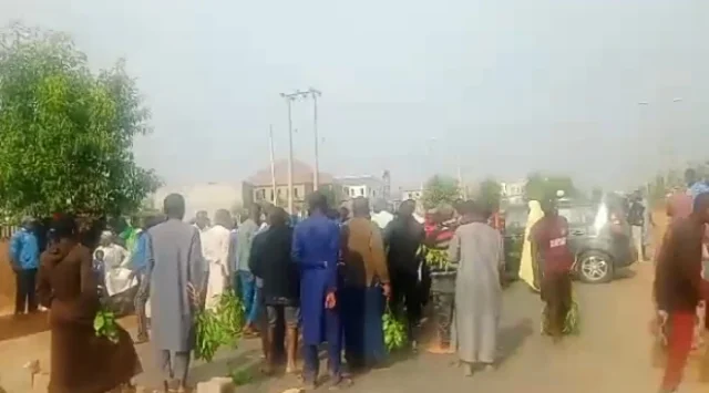 Residents protest after seven abducted in fresh Kaduna kidnap attack