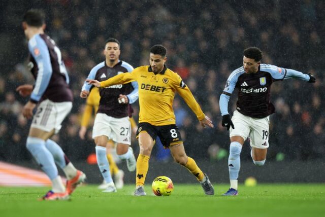 Wolves stun Aston Villa to dent bid for Champions League Wolves