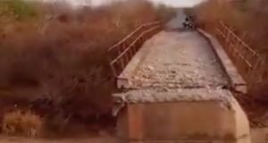 Terrorists destroy bridge linking Niger communities Terrorists