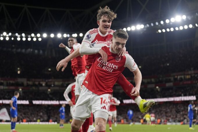 Dowman makes history in Arsenal’s win over Everton Dowman