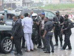 Gunmen attack Amaechi’s convoy, burn ADC office in Rivers
