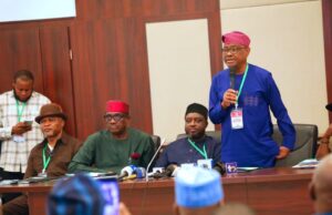 Wike jabs Makinde, warns PDP members against ‘unwinnable fights’