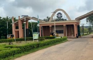 EFCC arrests 6 students, 24 others, clears Kwara Poly of involvement EFCC