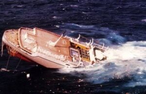One dead, five missing as Nigerian tugboat sinks off South Africa