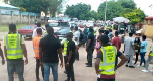 Health workers storm Abuja, reject ‘doctor-dominated’ reform bill