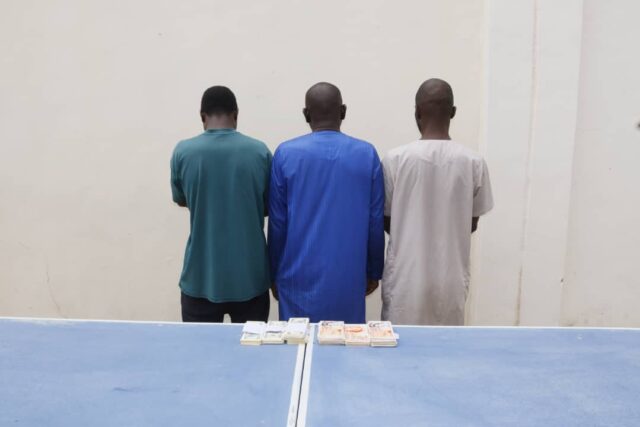 EFCC arrests 12 for foreign currency counterfeiting in Kwara