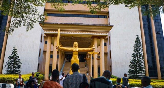 Judge orders journalists out of courtroom in alleged coup trail