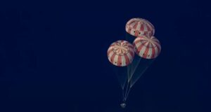 Artemis astronauts return after 10-day trip around moon