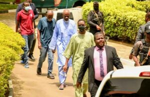 Abuja court bars journalists from covering suspected coup plotters’ trial Journalists