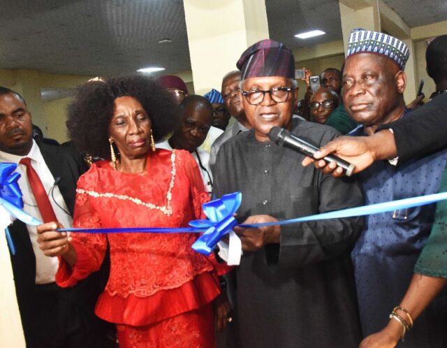Dangote pledges ₦550m student hostel for FUTO, donates ₦25m to SUG