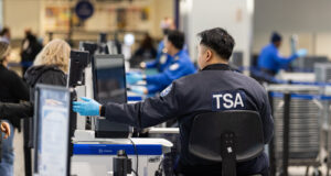 Trump to sack 9,400 TSA workers, cut $1.5bn from budget Trump