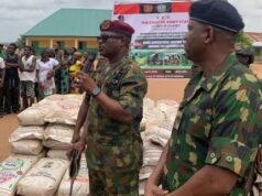 Army distribute fertilisers to Benue farmers in push for peace