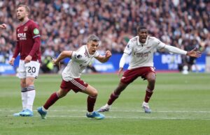 Arsenal survive VAR drama to close in on Premier League title Arsenal
