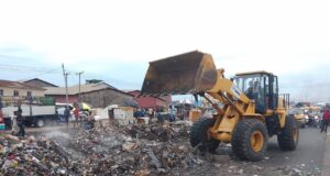 LAWMA clears encroachment on Lagos-Badagry Expressway