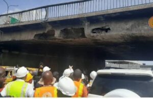 Lagos closes Iddo Bridge for five days