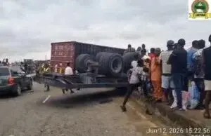 Two trucks, car crash on Lagos expressway