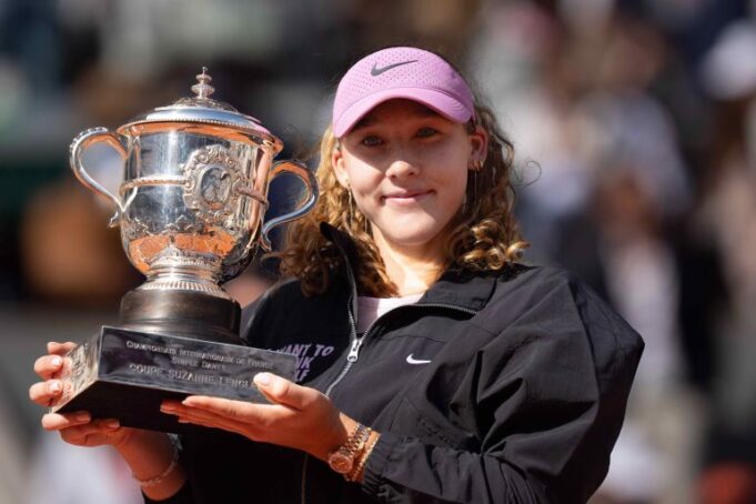 19-year-old Andreeva wins first Grand Slam title at French Open Andreeva