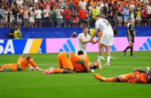 Haaland’s late strike sends Norway into World Cup last 16