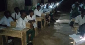 Oyo govt faults WAEC over late delivery of exam papers Oyo, Candidates