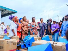 Yayi’s wife empowers 3,000 Ogun widows with cash grants, business tools Widows