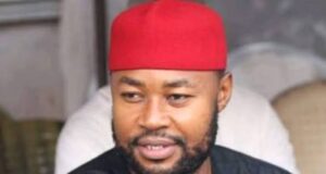 2027: Ebonyi commissioner, 10,000 others dump APC for PDP Ebonyi