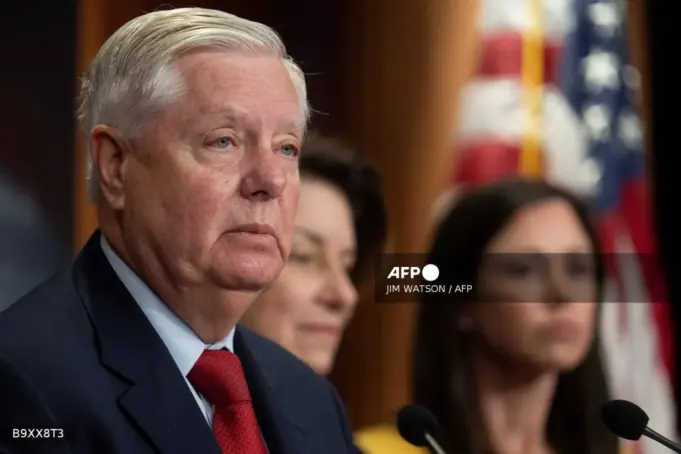 AFP__20260712__B9XX8T3__v1__Mockup__FilesUsPoliticsGrahamObit_1783842323-1536x1023
