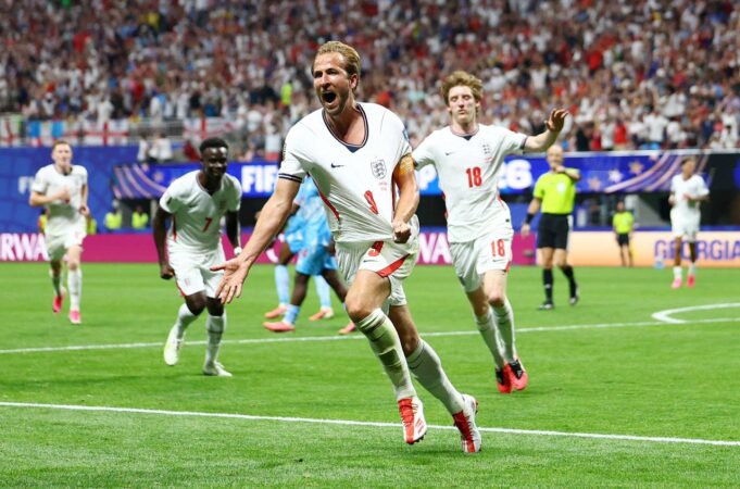 World Cup: Kane brace rescues England in comeback win over DR Congo Kane
