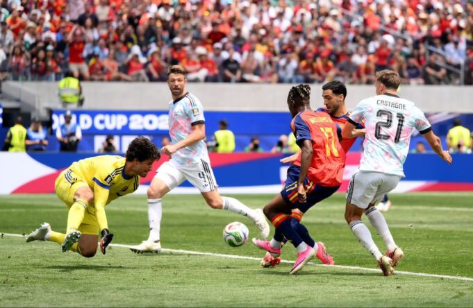Merino's late goal sends Spain to World Cup semi-finals Spain