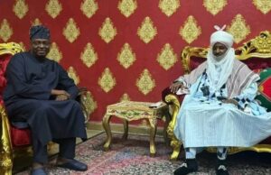 APC chairman meets Emir Sanusi in closed-door Kano visit