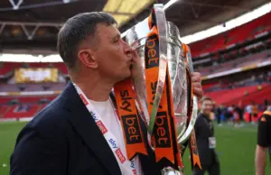 Jakirović signs new Hull City deal after perfect Premier League start