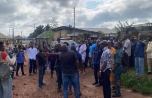 Staff, students stop police from arresting FUOYE VC in Ekiti FUOYE