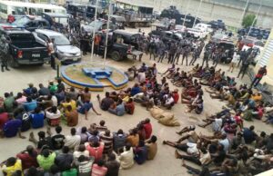 FCT: Police arrest 300 in crime hotspot raids