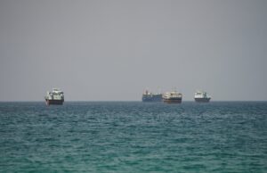 Oil prices steady as traders weigh US-Iran tensions, Middle East supplies Oil