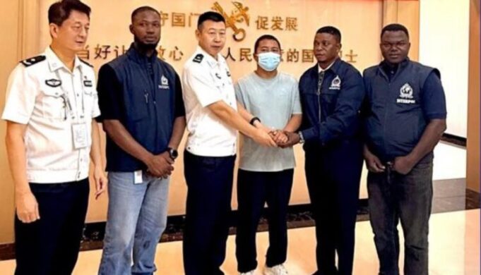 Police-repatriate-Chinese-‘fugitive-wanted-since-2021-over-rosewood-smuggling-750x430