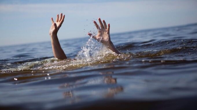 drownning-drown-man-drowns-in-hotel-pool