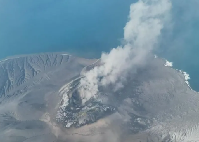 volcano-eruption-750x536